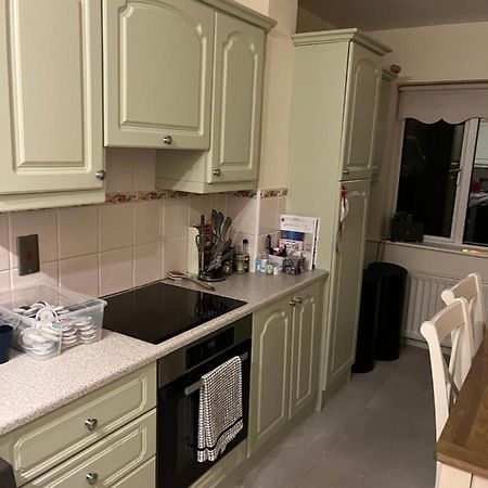 2 St Judes Court D24H1X4 Students Only Apartment Dublin Exterior photo